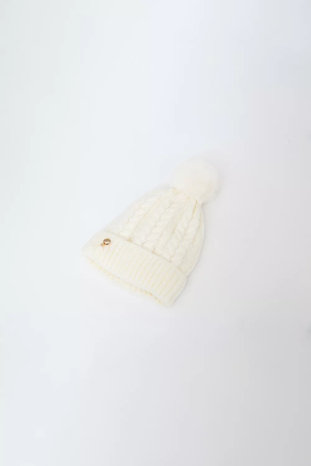 CP07 white